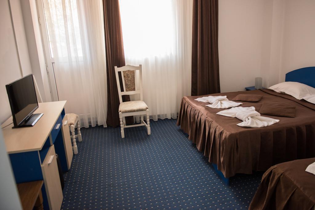 Hotel Dynes Eforie Nord Exterior photo